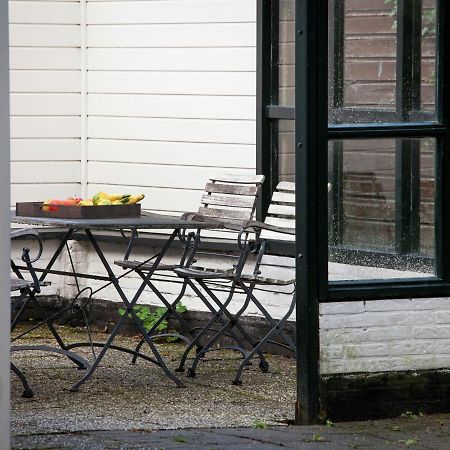 Fairytale Cottage In Nes Friesland With Garden Ngoại thất bức ảnh