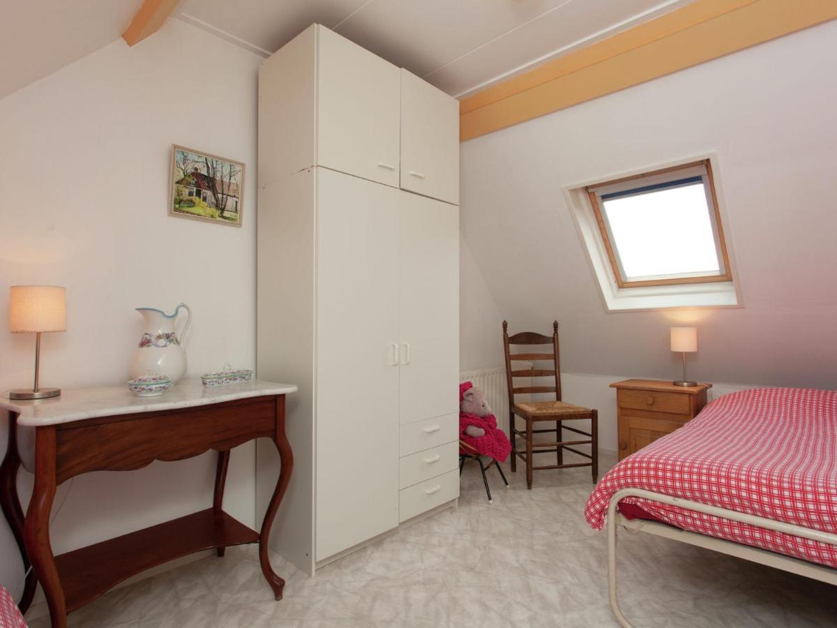 Fairytale Cottage In Nes Friesland With Garden Ngoại thất bức ảnh